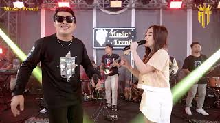 Diva Hani Feat Delva Irawan - Dukun Asmara ( Music Live)