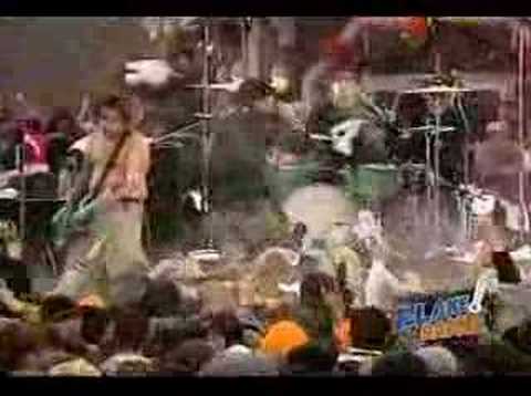 Putar Dressed to Kill (Live) - New Found Glory