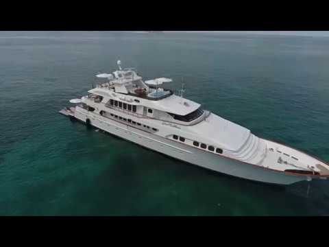 Motor Yacht Grand Illusion