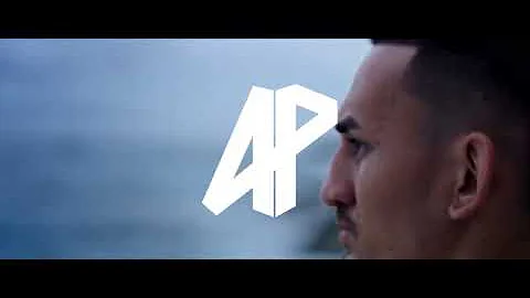 Max "Blessed" Holloway