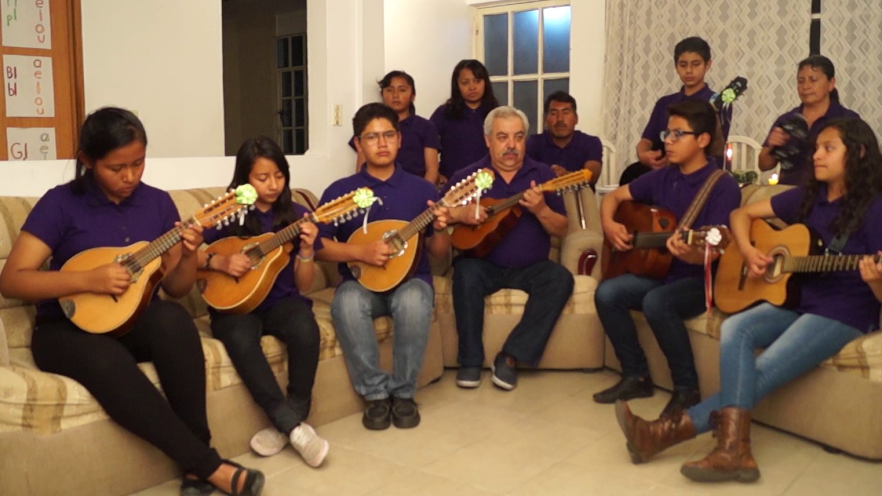 Vamos, vamos, vamos pastorcito - Estudiantina Emaus