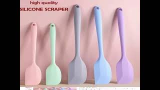 Make baking and cooking easier with this Silicone Cream Spatula a must have tool for every kitchen!