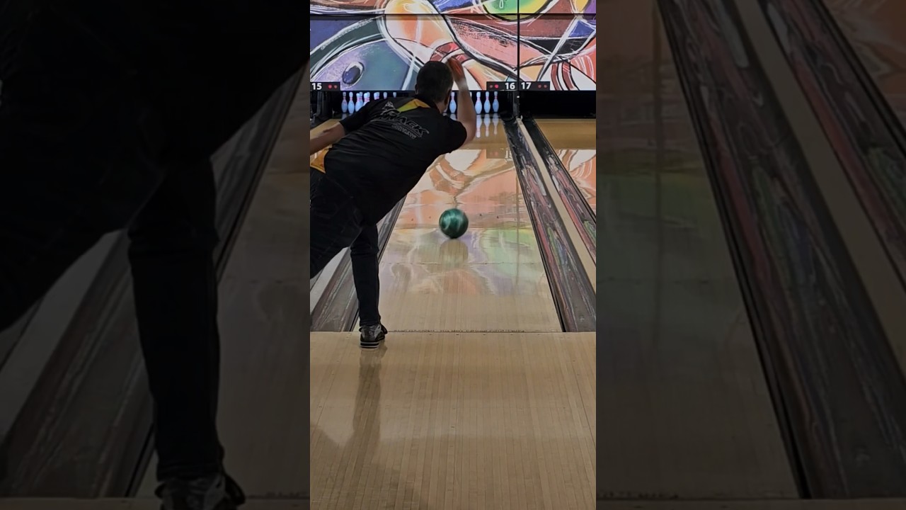 Paragon Pearl Quick Hit w/ Jeff Piroozshad  #TrackBowling #ParagonPearl #HK22