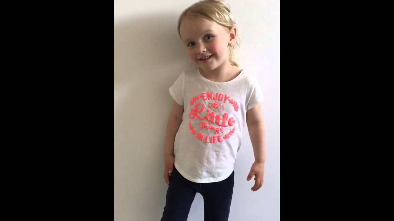 Macey feliciteert haar zus Jamie