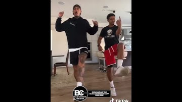 Jordan Clarkson : Toosie Slide