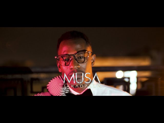 Musa Jakadalla - Nyathi Gi Lilly [Official Video] class=