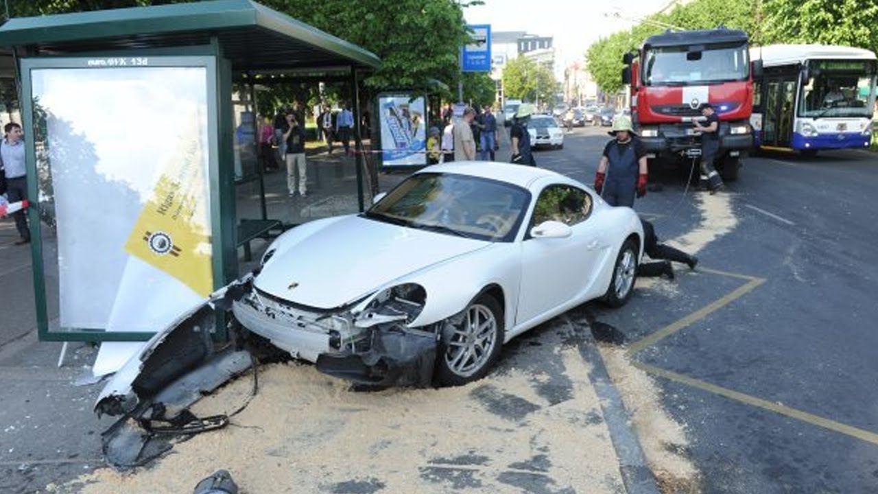 Latest Car Accident Of Porsche Boxster Road Crash Compilation
