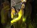 صحاب العروسه ولعوا الفرح برقصهم من فرحتهم #اكسبلور #رقص #wedding