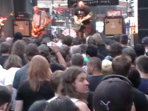 Torche live at the Wicker Park Fest 8/1/10 part 1