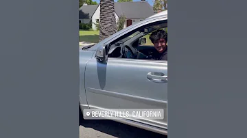 Fan Raps 'Khabib' To Central Cee In Beverly Hills California 💥