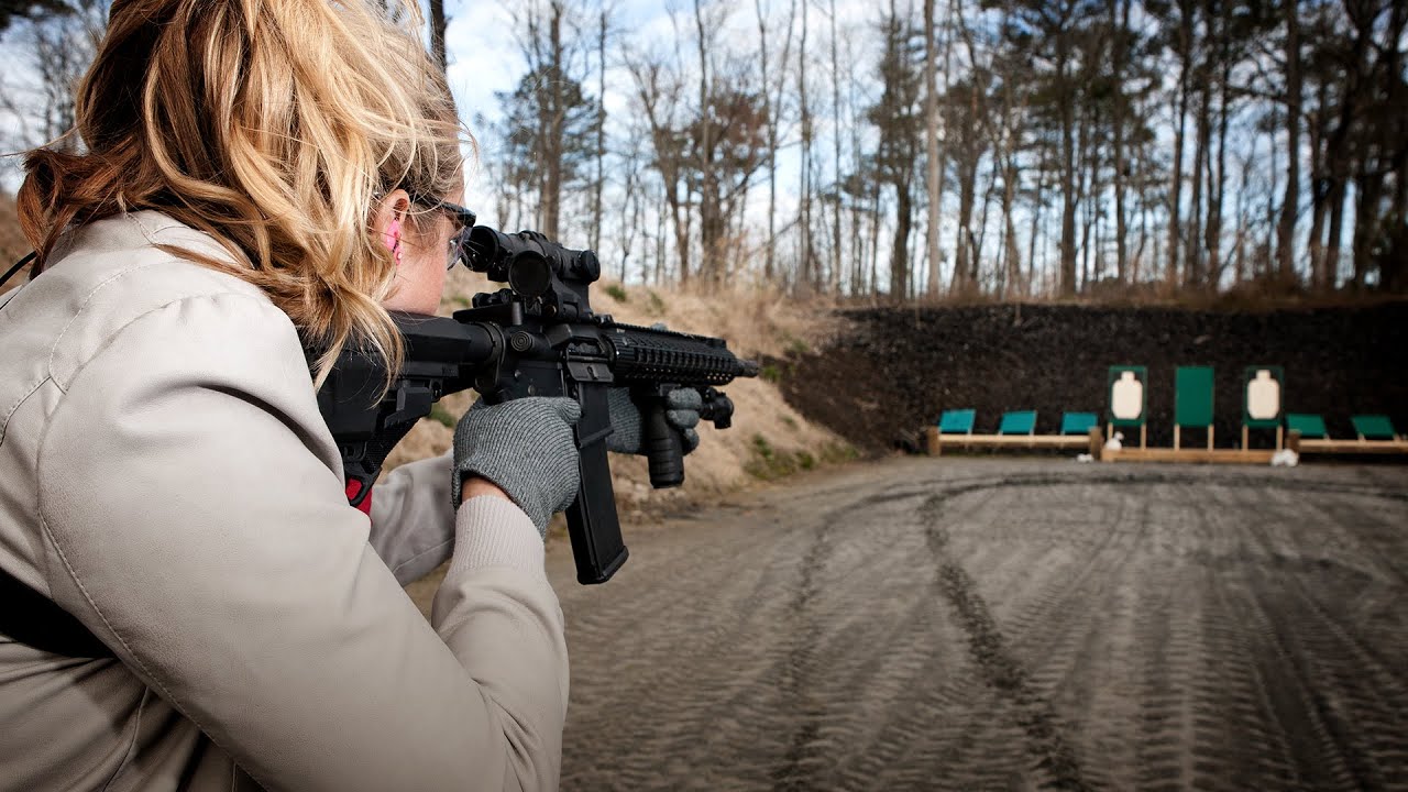Love at First Shot | S1 E3: "Rifles" - YouTube
