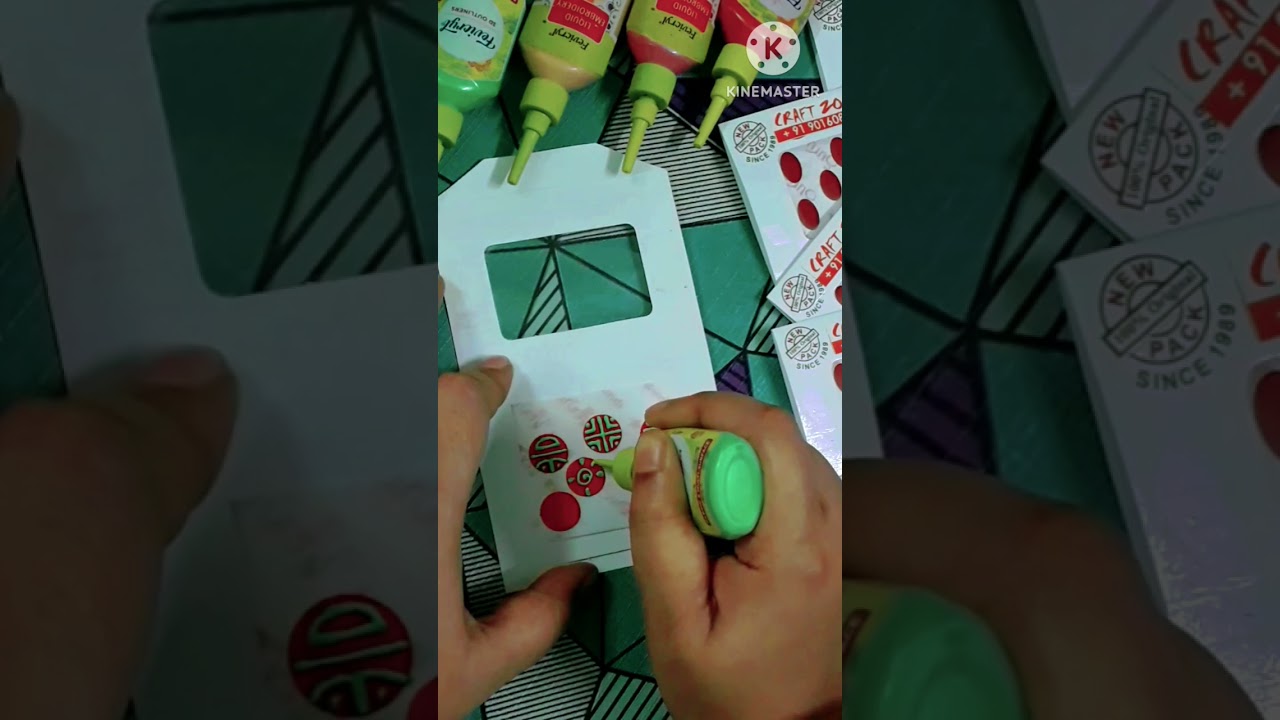 10 different Bindi Designs - 6/10 