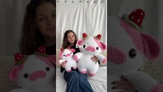 Day 3 of crocheting a life size strawberry cow🐮 #crochet #amigurumi #crochetpatterns #crocheting