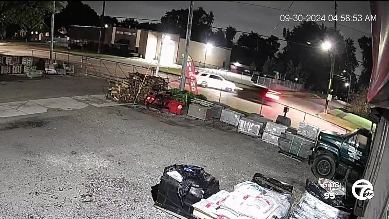 Video showing deadly accident involving Warren police shown
