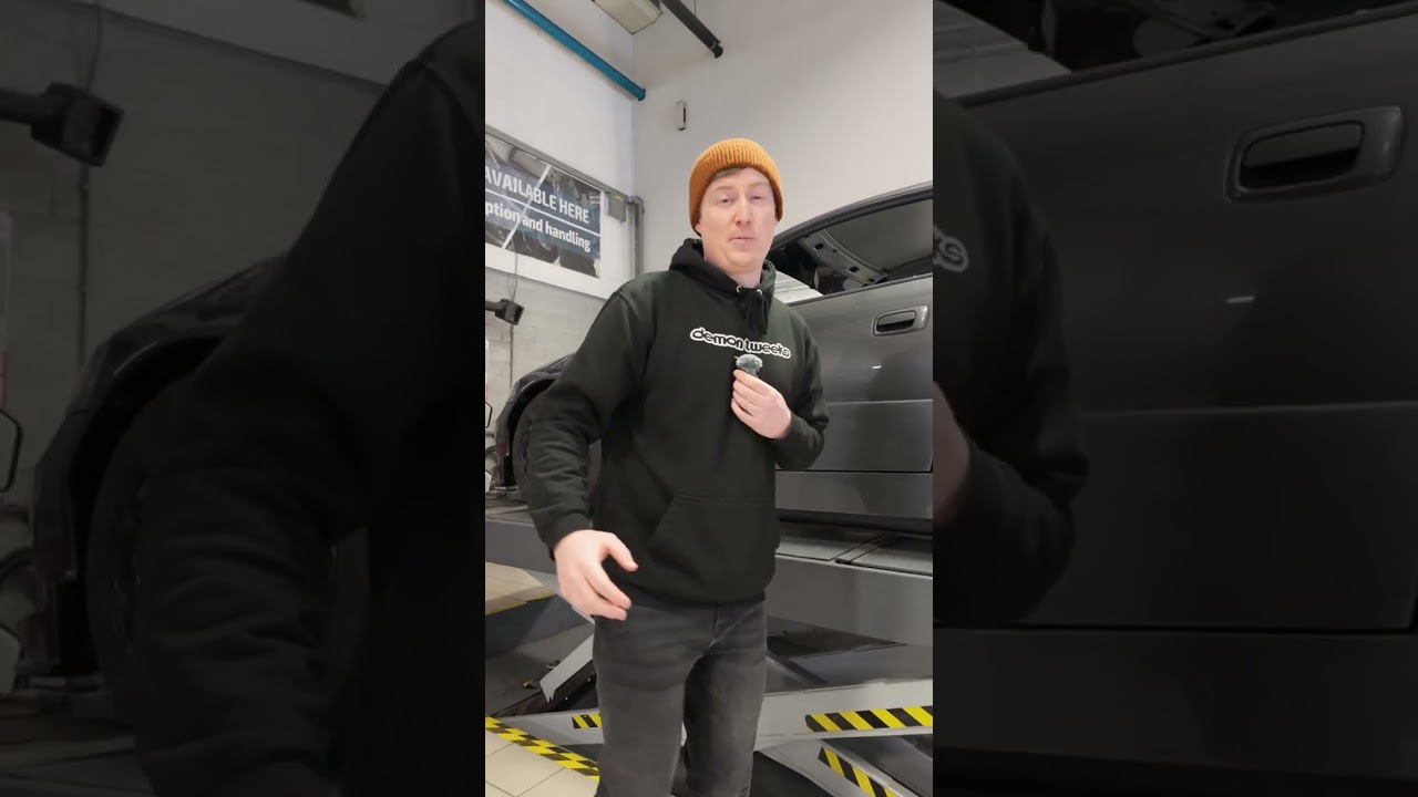 This track spec Vauxhall Astra is in for a coilover upgrade.