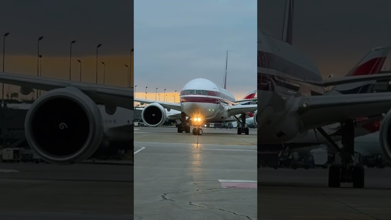 Qatar Airways представила уникальный самолет в ретро-ливреи в честь 25-летия своей деятельности.