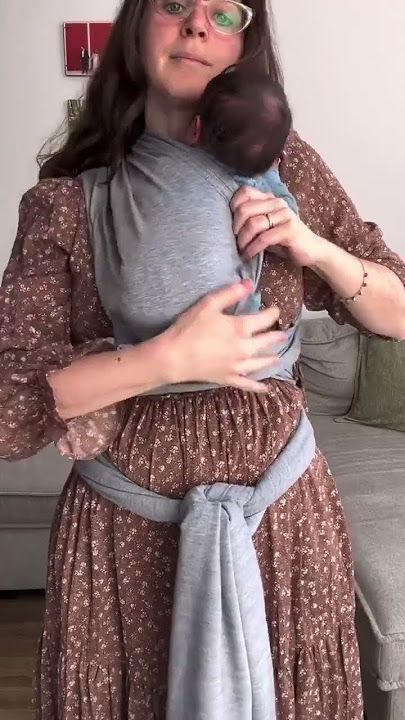 Fit check please! Ergobaby Embrace on my 61cm tall 6 week old. :  r/babywearing