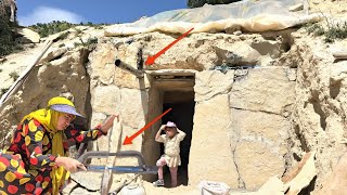 Genius lady in Nomadic Land: Incredible Design in Magical Cave Construction🏕️😱