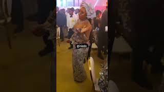 Inedo dancing at Davido and Chioma's wedding #trending #trendingshorts #viralvideo #virialshorts