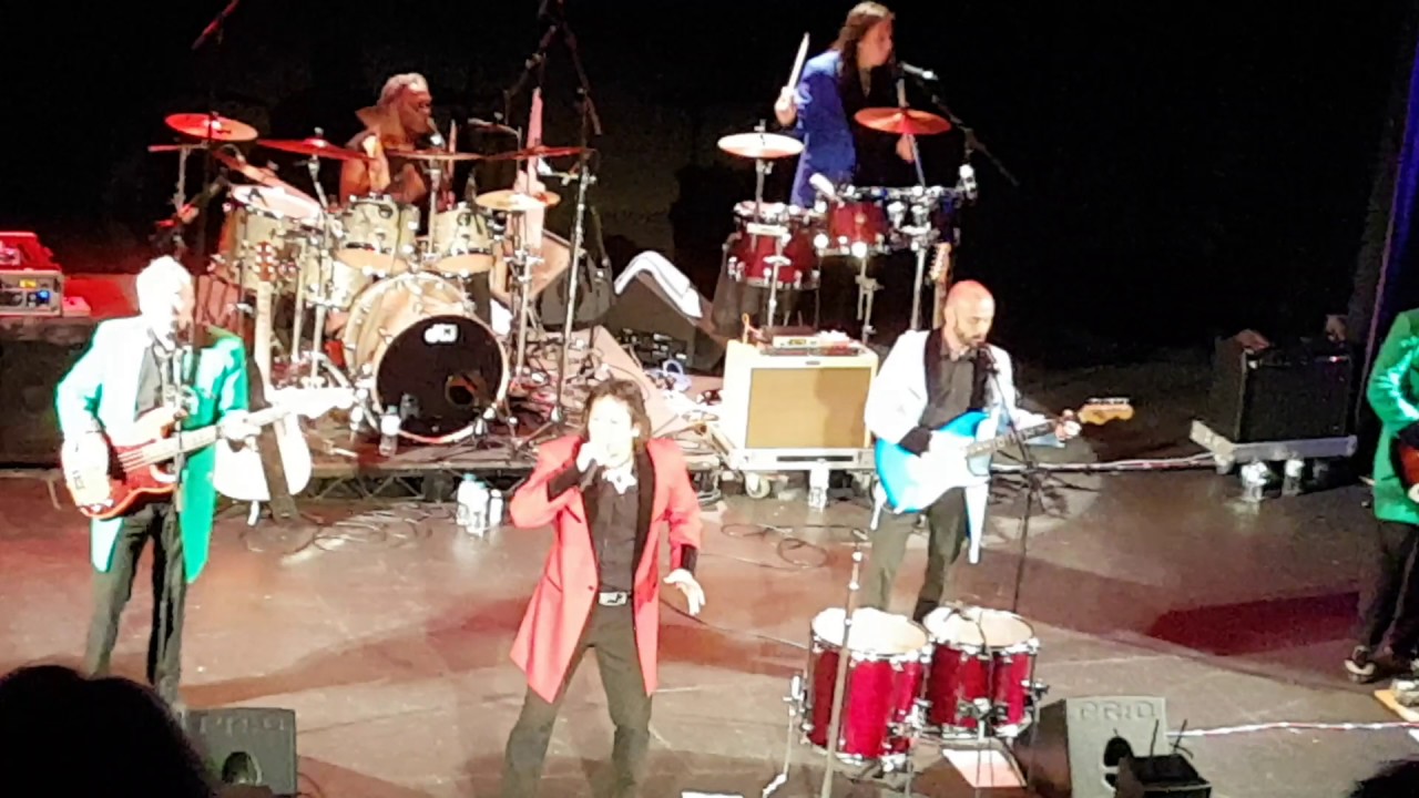 Hey Rock And Roll by Shawaddywaddy Redruth 02/06/2017