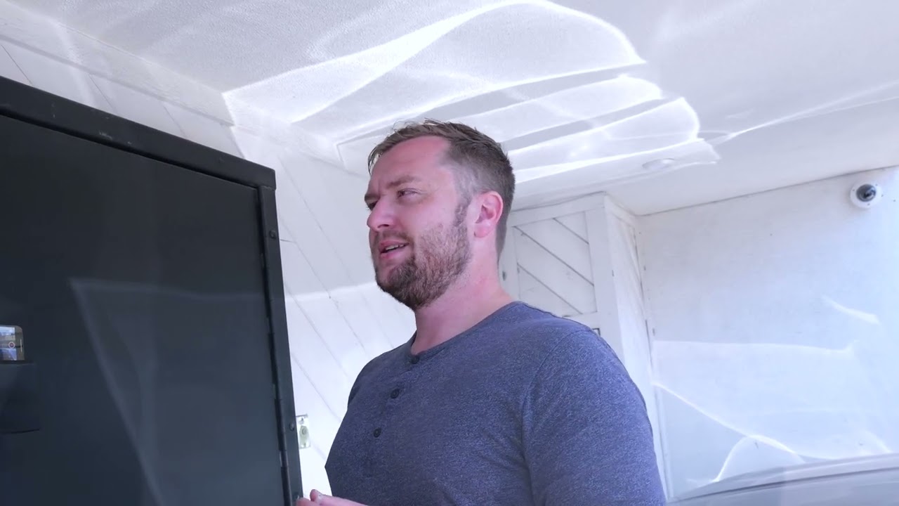 Trying Spray Packs - LMC tries Infused Terpene Weed