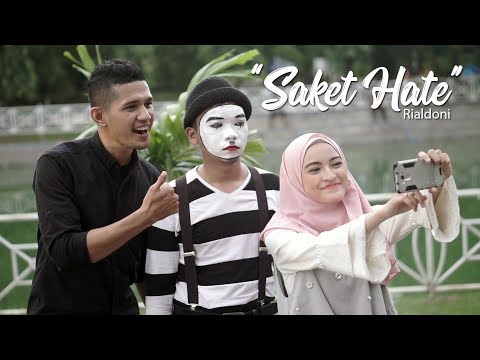 Saket Hate - RIALDONI (Official Video Klip)