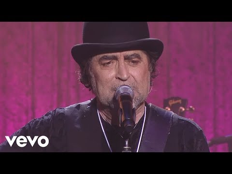 Joaquín Sabina - Pero Que Hermosas Eran (Directo)