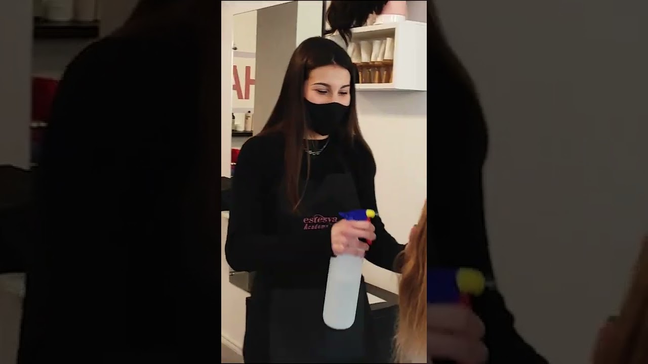 CORSO PER DIVENTARE ACCONCIATORE- HAIR STYLIST