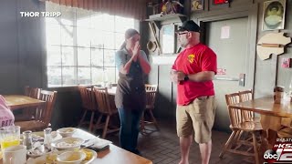 Group’s act of kindness blesses server at South Side restaurant with $1,300 tip