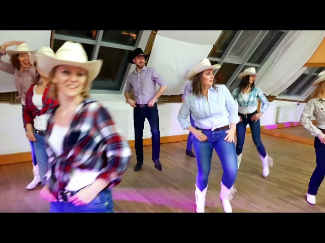 Jerusalema Dance Challenge + country & clogging ... aneb tančíme proti trudomyslnosti 😃 Zapojili jsme se do celosvětové