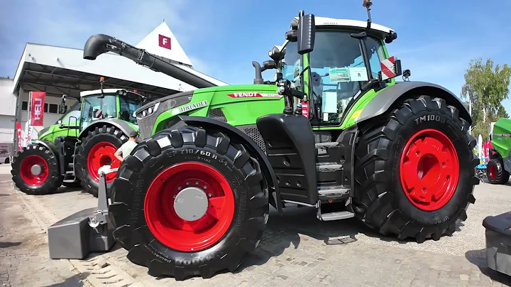 FENDT VARIO 942 tractor 2026 exterior view