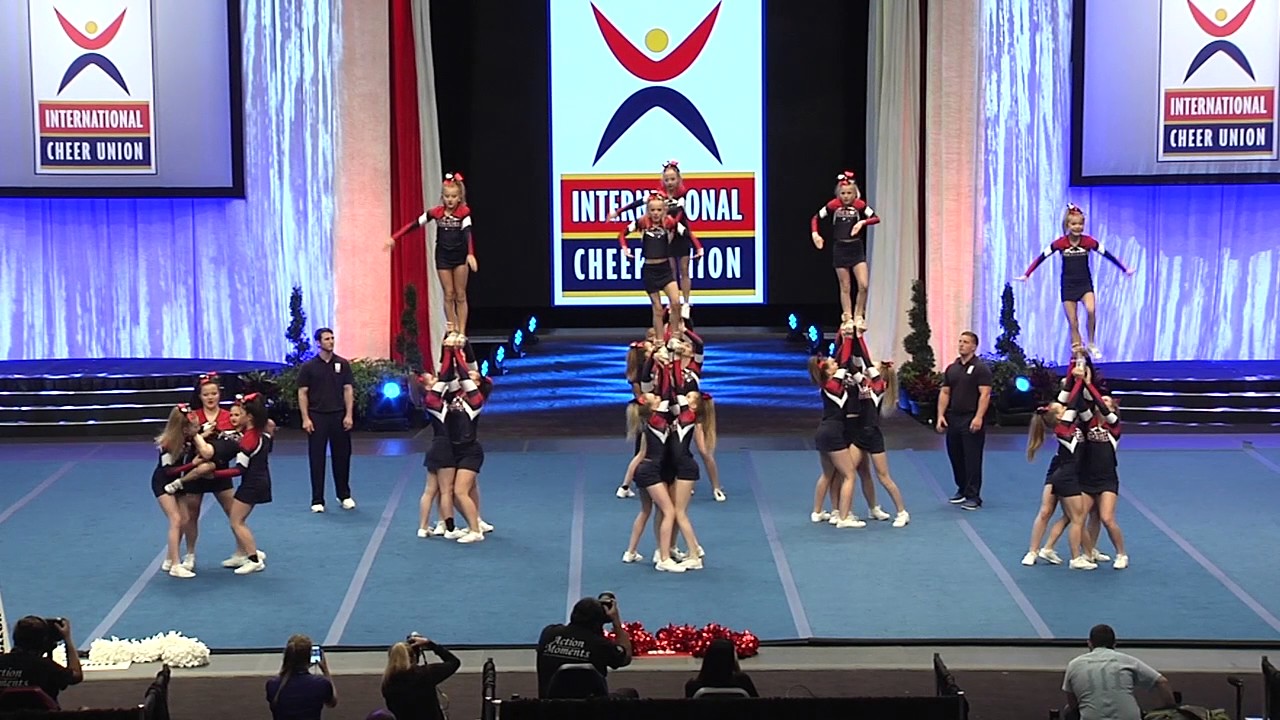 Team Czech [Junior All Girl Advanced 2017 ICU Junior World