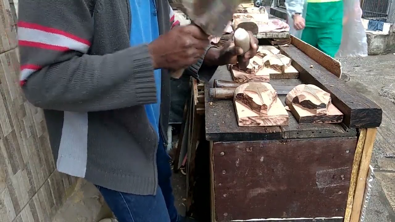 PARAESOPOLIS [ ARTISTA DA PARIFERIA] ARTESANATO NA MADEIRA