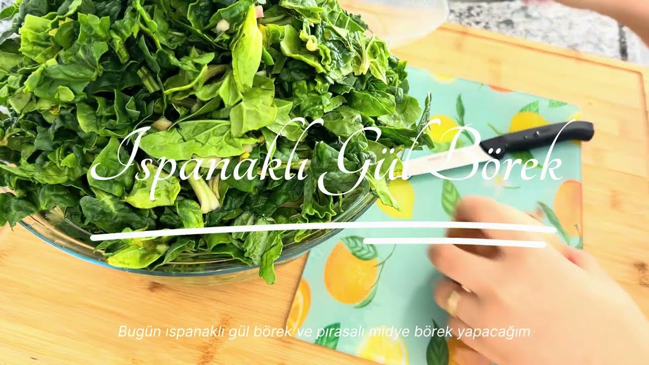 Ispanaklı Gül Börek ve Pırasalı Midye Börek ( Ramazan için buzluk hazırlığı ) 