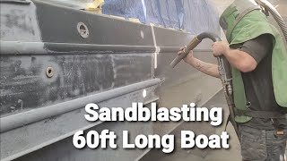 Sandblasting a 60ft Narrow boat to remove the old blacking | Canal House | Long boat sand blasting