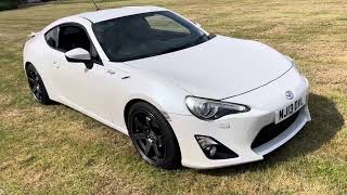 2013/13 Pearl White Toyota GT86 D-4S 9 services, lightly modified, last owner 5 years Great Value 86