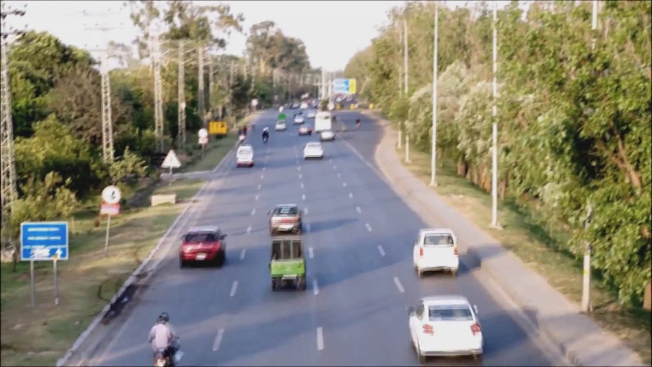 Canal Road Lahore Traffic citycell