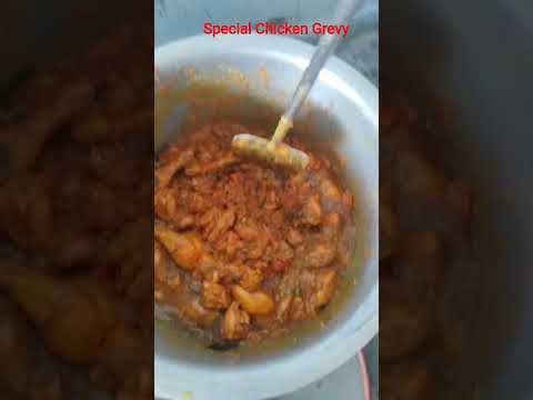 "Spicy Chicken Gravy | Step-by-Step Recipe!"