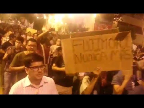 Miles marchan contra Keiko Fujimori en el centro de Lima