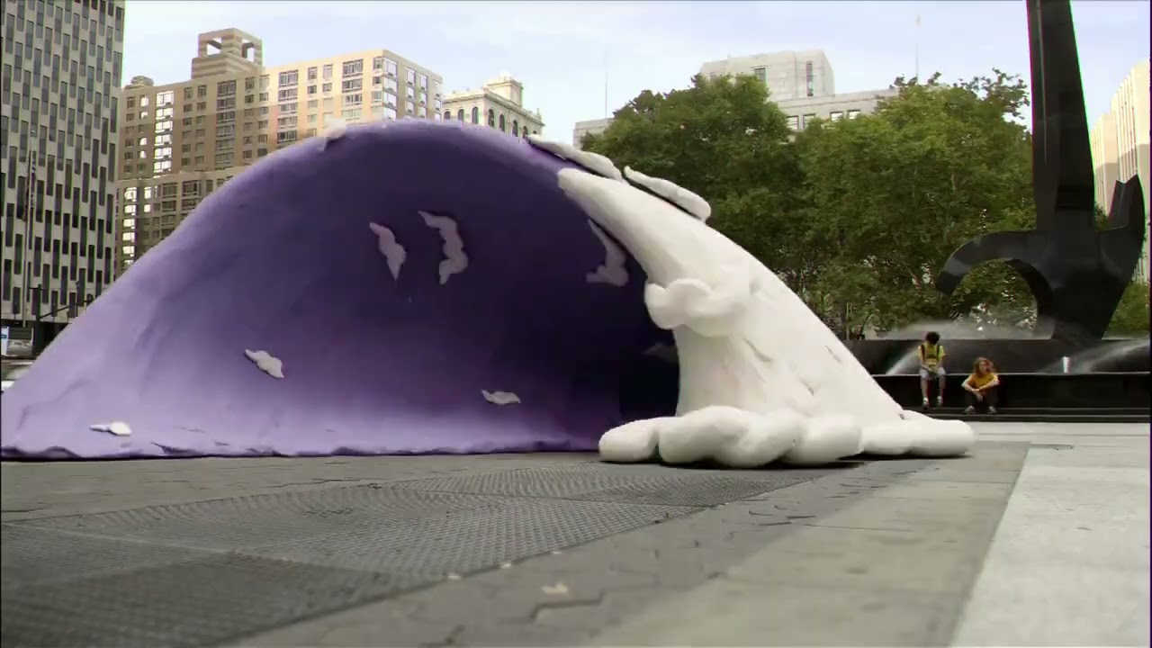 Sony Bravia "Play Doh" TV AD (2007) featuring "She's a Rainbow" by The Rolling Stones