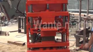 WT1-10 automatic interlocking block machine video