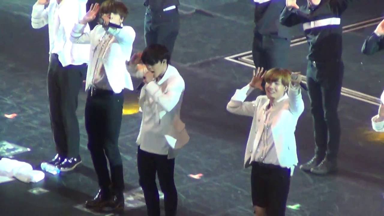 160730 BTS  - BOY IN LUV @ EPILOGUE IN MANILA MOA ARENA