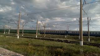 Элэктравоз kz4at c пассажирский пойыздом