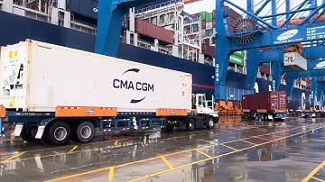 Đây là cách chúng tôi đưa container lên tàu nha mọi người # trong công nhân ngành cảng @