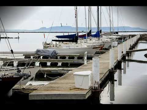 Watch Lady Gaga Cover "You & I" (Frankly Speaking @Thunder Bay Waterfront) on YouTube Watch Lady Gaga Cover "You & I" (Frankly Speaking @Thunder Bay Waterfront) on YouTube