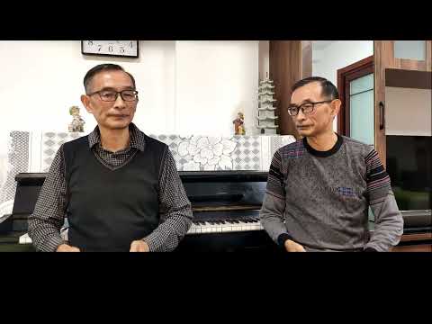 双胞胎吹口琴《外婆的澎湖湾》，两兄弟长得太像了，简直一模一样