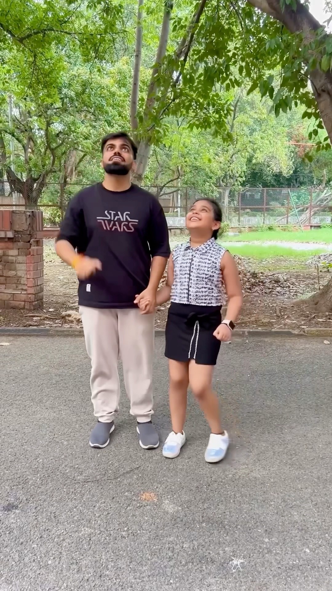 Kashvi ko bachane k liye gaurav nai ye kya kardiya #shorts #youtubeshorts #gauravaroravlogs