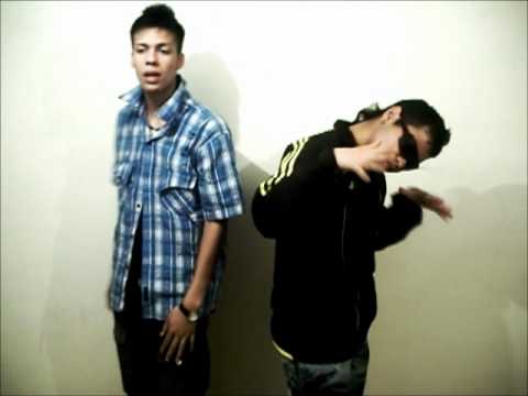 j-alvarez-ft.-arcangel---regalame-una-noche-(official-video)