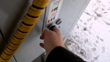 ⛽ КАК ПРАВИЛЬНО ЗАПРАВИТЬ  автомобиль ГАЗОМ  учимся заправлять сами  LPG