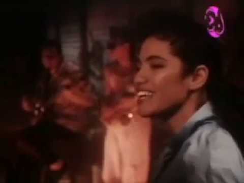 Ver Ardijah - Watchin' U (Official Music Video) no YouTube